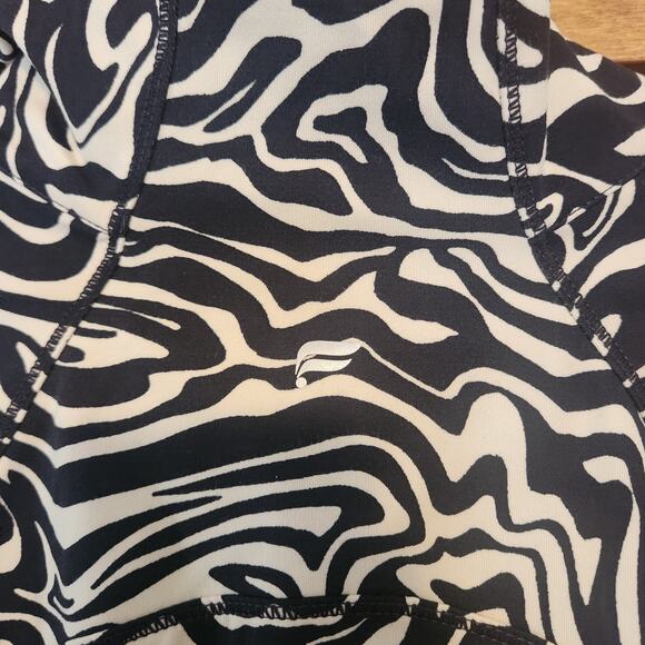 Fabletics Trinity Performance Jacket, Zip Front, pockets, Vented back sz Large - Picture 12 of 12